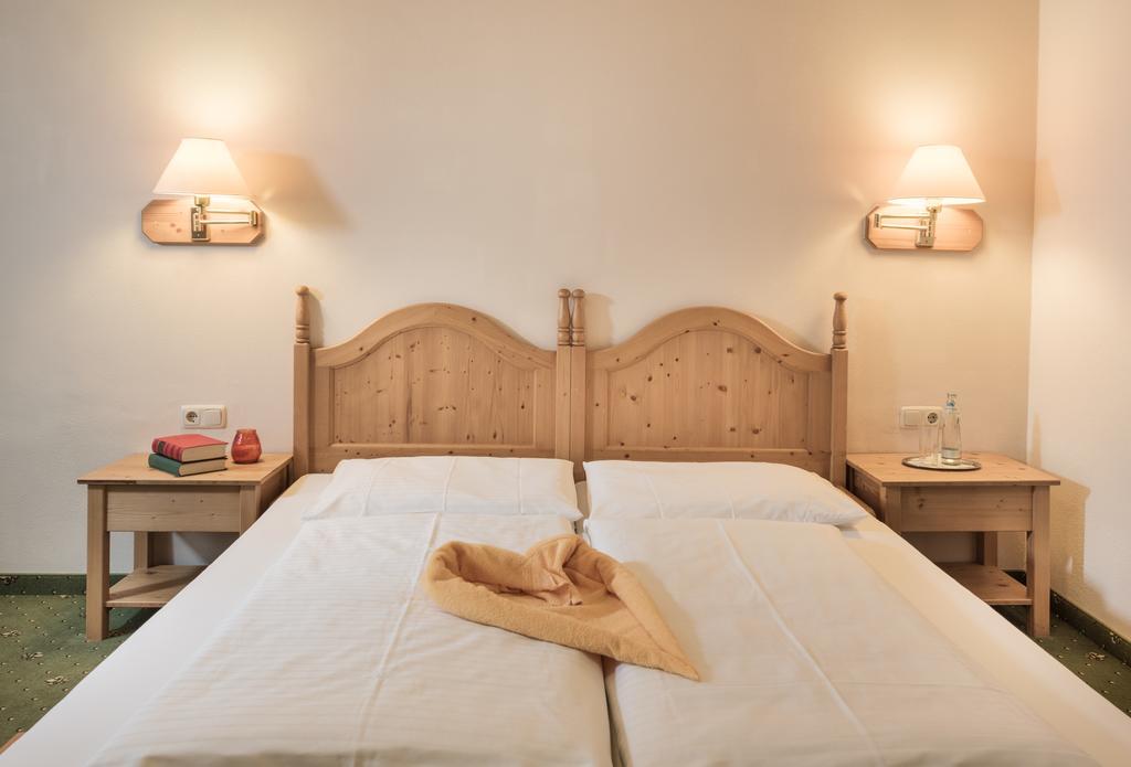 Aurora Appartements Inklusive Freiem Thermeneintritt Bad Hofgastein Bilik gambar