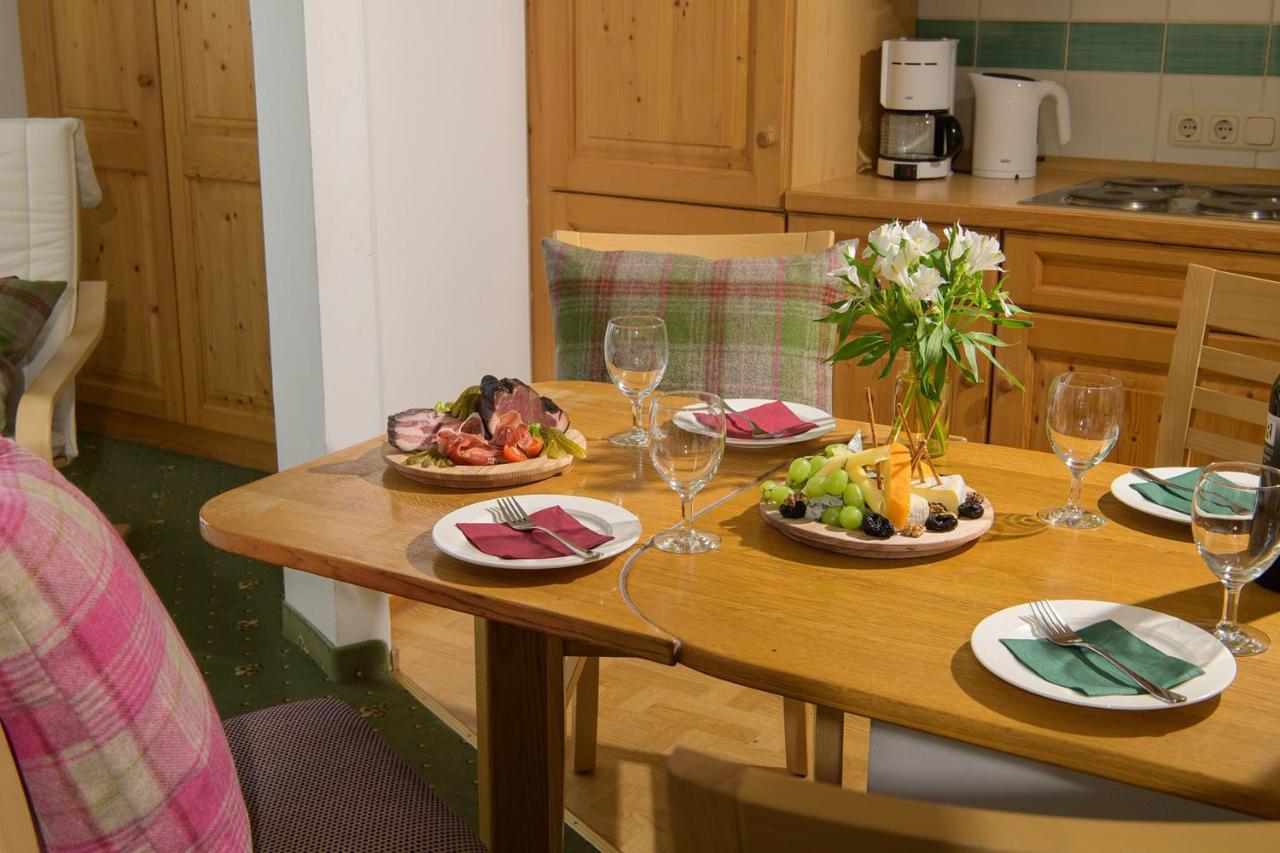 Aurora Appartements Inklusive Freiem Thermeneintritt Bad Hofgastein Luaran gambar