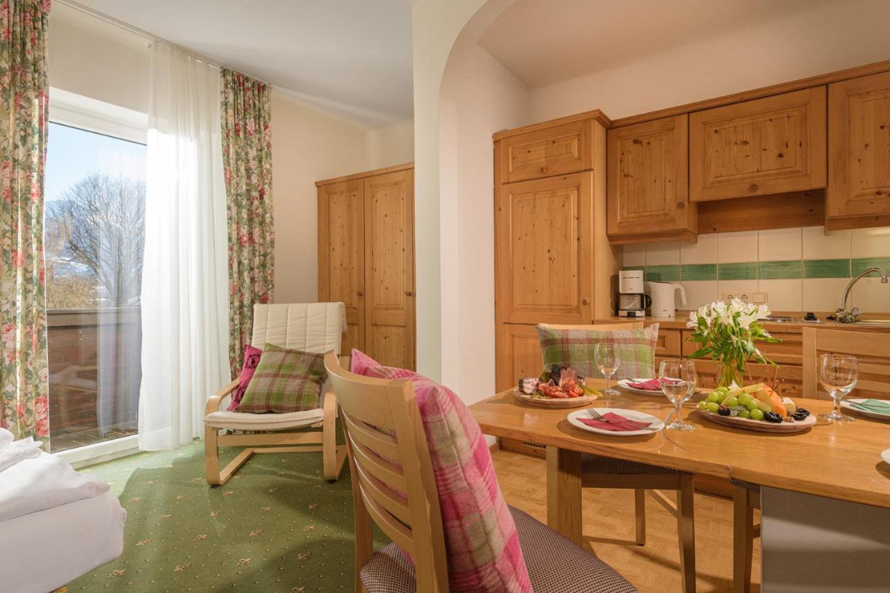 Aurora Appartements Inklusive Freiem Thermeneintritt Bad Hofgastein Luaran gambar